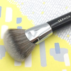 SEPHORA COLLECTION PRO Airbrush Sweep #53